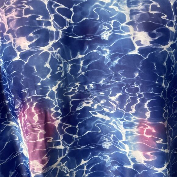 Davena Rashguard XL Blue Water Swimtop Padded Long Sleeve UV Rash Guard NWT - Picture 2 of 8